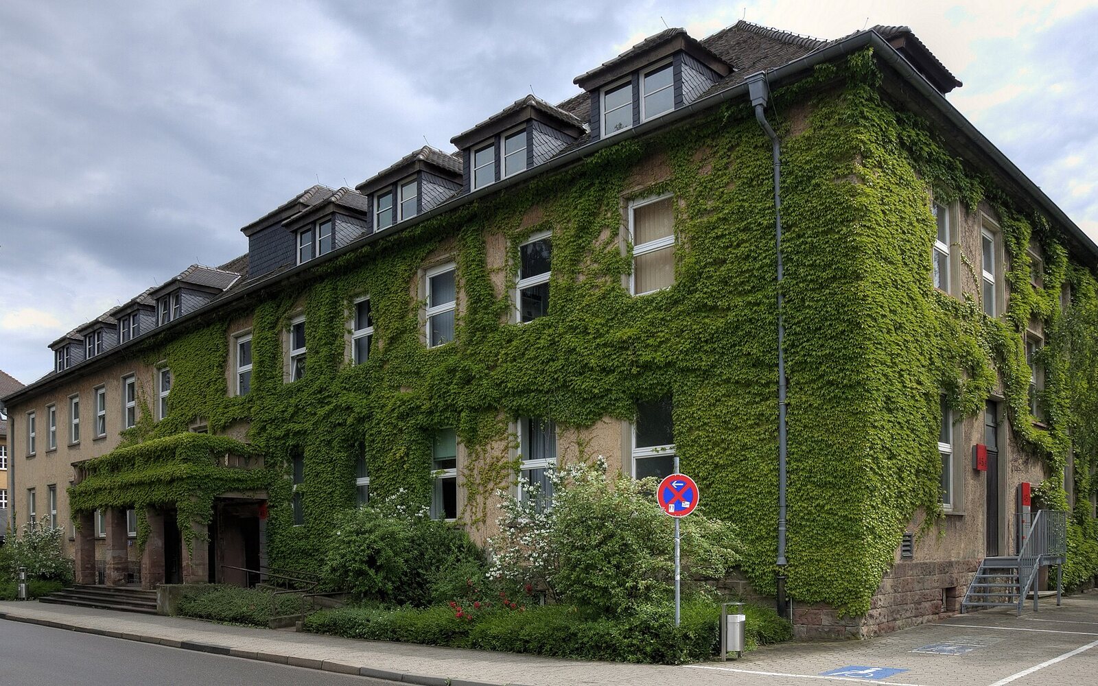 Saarland University campus